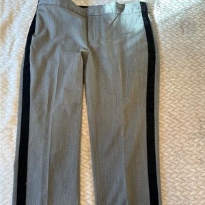 Women’s Banana Republic gray crop dress pants with side stripes size 8